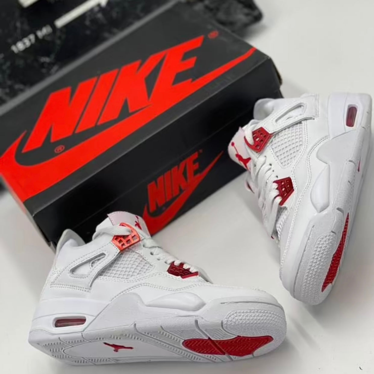 AIR JORDAN 4 RETRO METALLIC RED