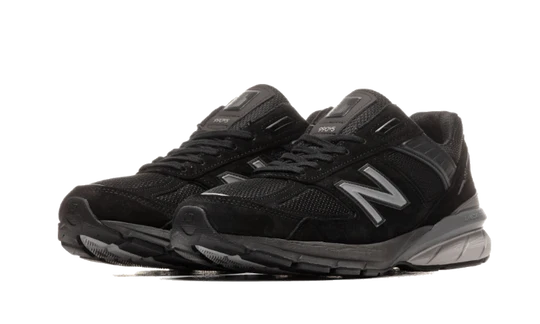SKU: M990GL6
COLOURS: GREY/CASTLEROCK
RELEASE DATE: December 2022