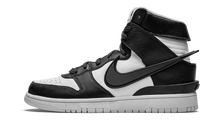 DUNK HIGH AMBUSH BLACK WHITE