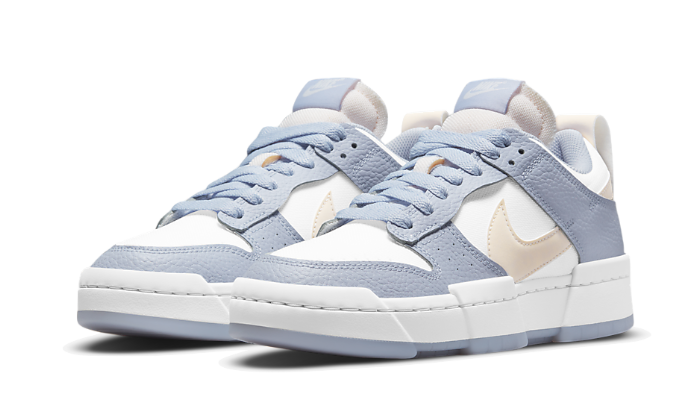 DUNK LOW DISRUPT SUMMIT WHITE GHOST