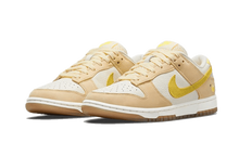 DUNK LOW LEMONADE