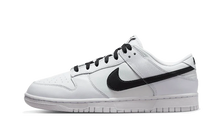 DUNK LOW REVERSE PANDA