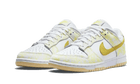 DUNK LOW YELLOW STRIKE