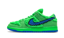 SB DUNK LOW GRATEFUL DEAD BEARS GREEN