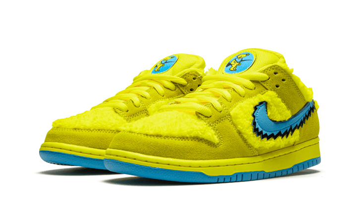 SB DUNK LOW GRATEFUL DEAD BEARS YELLOW