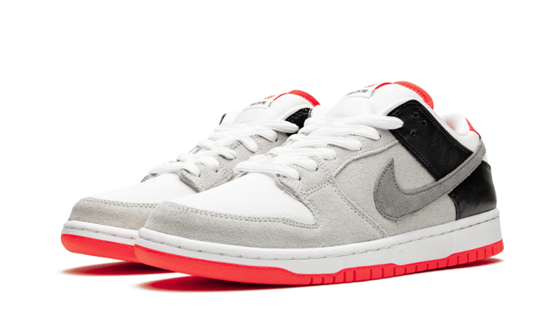 SB DUNK LOW INFRARED